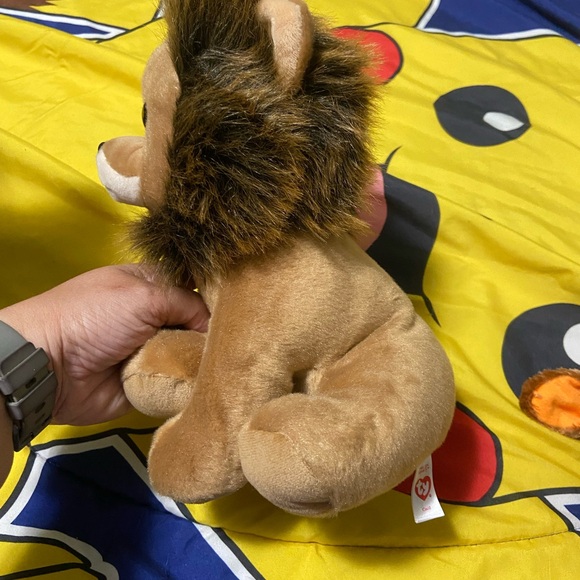 TY stuffed Lion - Picture 2 of 2